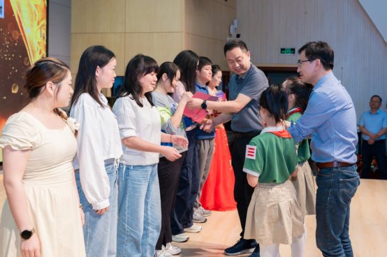 LYC07223-opq3994611520